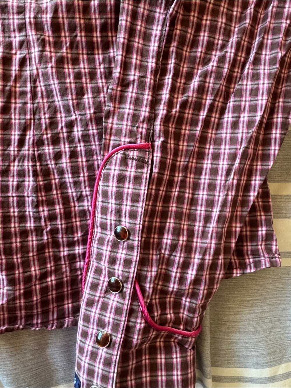 Cruel Girl Button Up - Picture 4 of 5